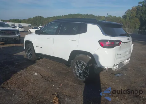 2025 Jeep Compass Limited 4X4 z USA, uszkodzony, nr VIN 3C4NJDCN7ST623848